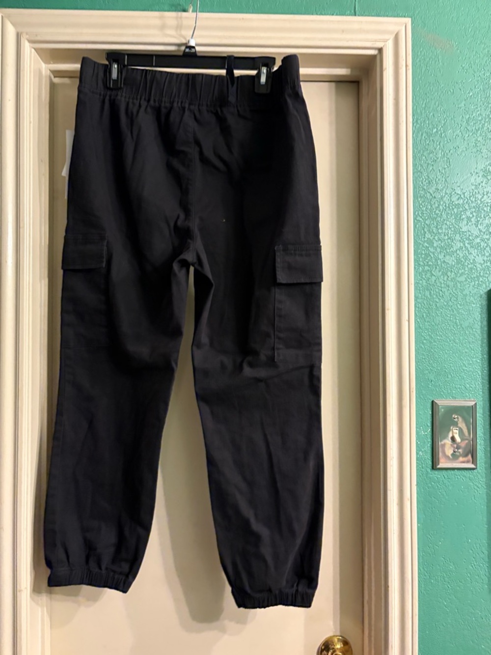 Tinseltown Black Cargo Jogger Pants - Picture 3 of 12